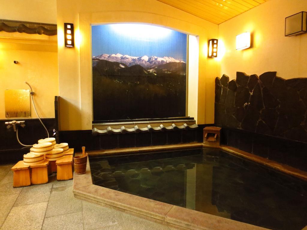 Shitanda Hotel Takayama  Ruang foto